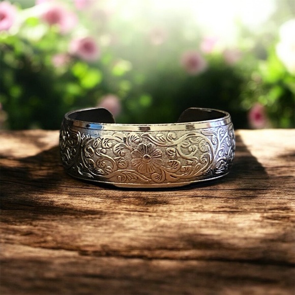Jewelry - Floral Engraved Silver Cuff Bracelet
